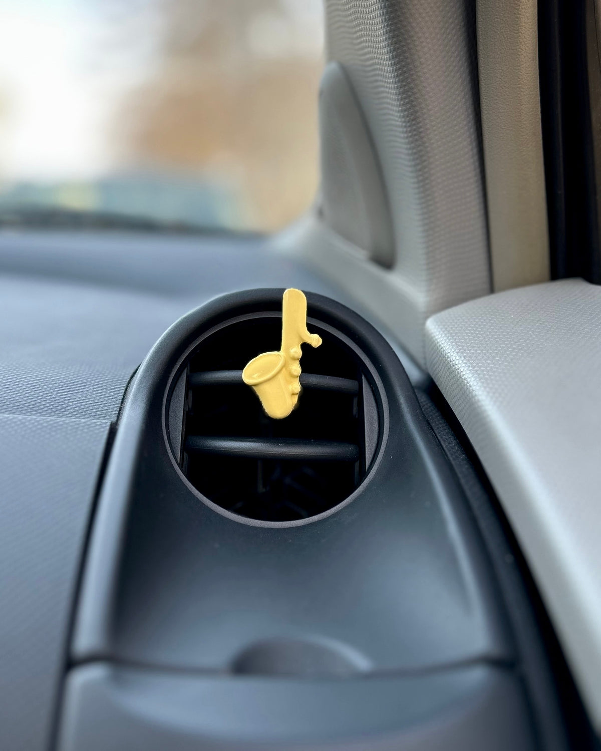 Automobilio aksesuaras „Saksofonas“
