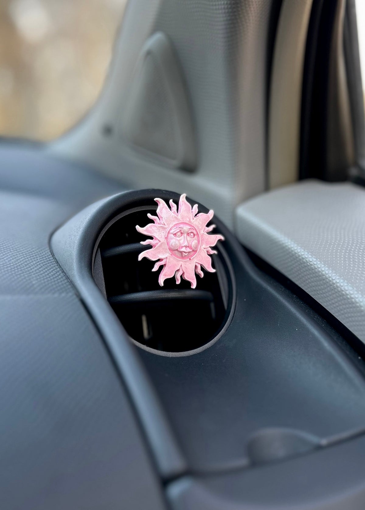 Automobilio aksesuaras „Saulės talismanas I“